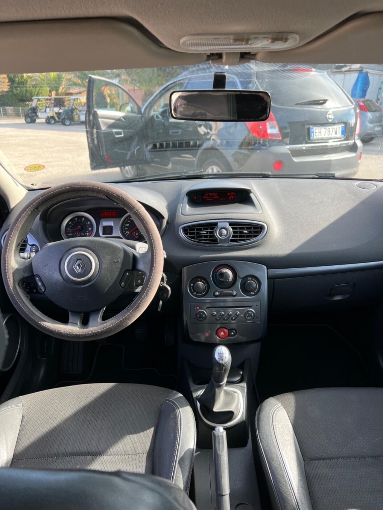 Renault Clio Storia 1.2 5 porte OK NEOPATENTATI