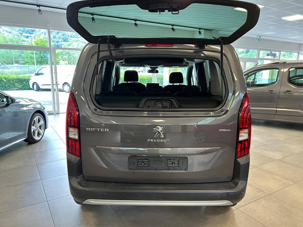 Peugeot Rifter BlueHDi 130 S&S GT Line Standard