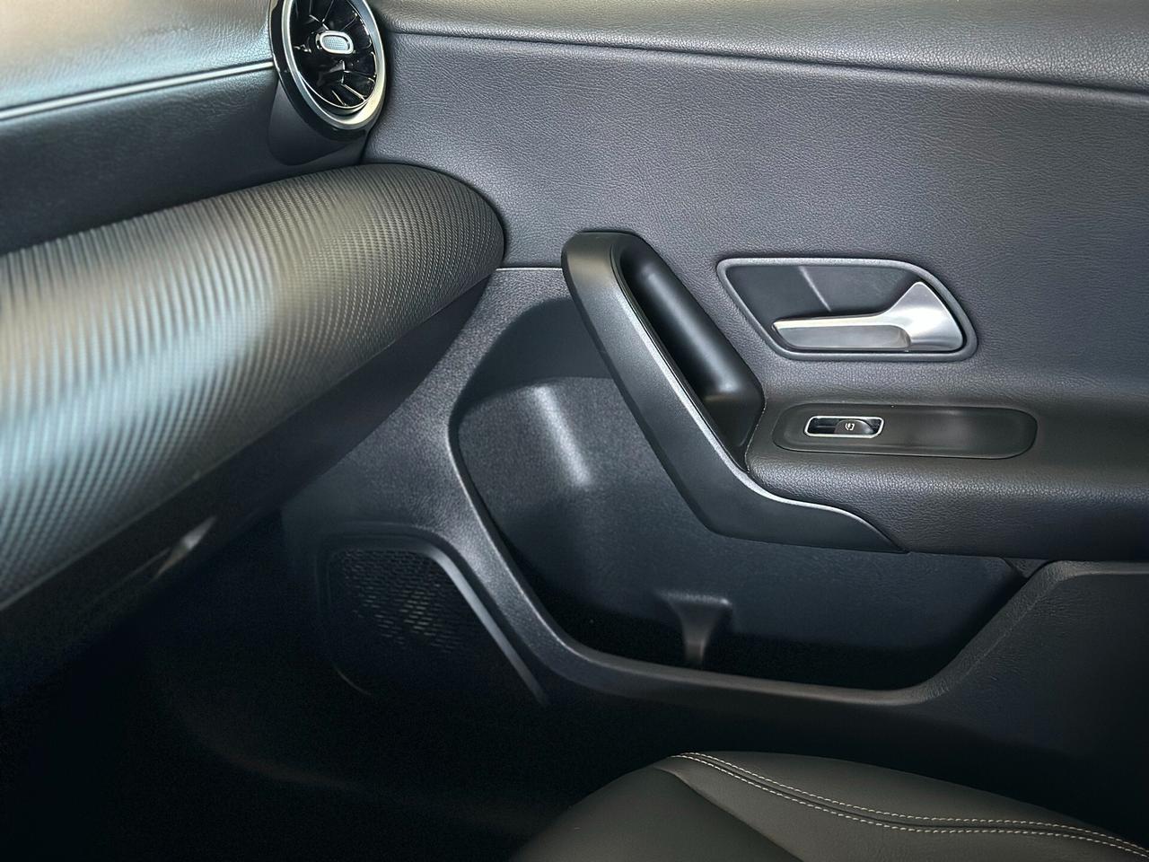 Mercedes-Benz A 250 e PHEV Sport auto