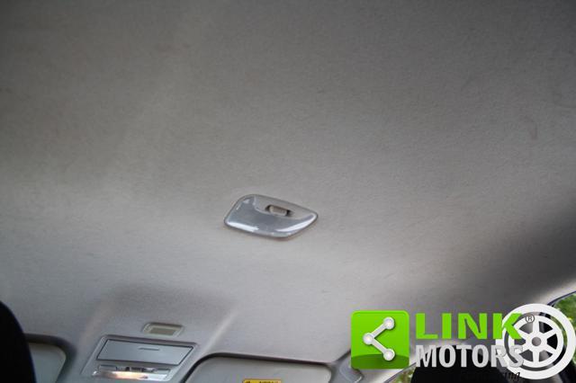 MITSUBISHI L200 2.4 DI-D/154CV 2WD Double Cab Inform