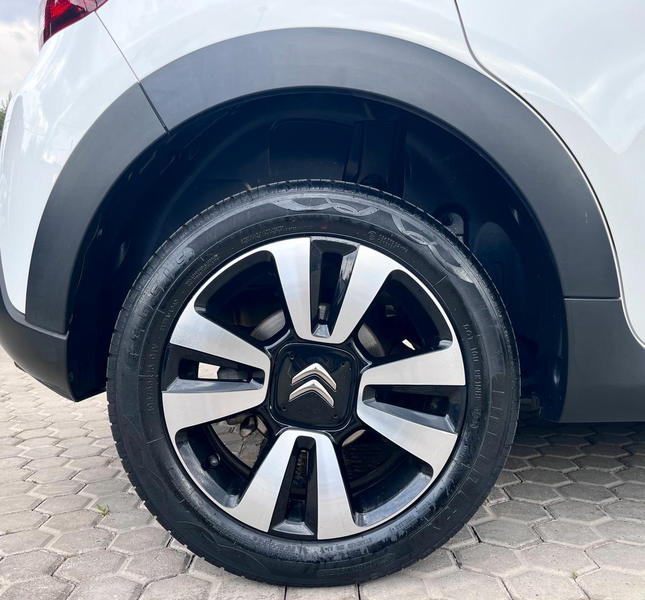 Citroen C3 BlueHDi 100 S&S Shine