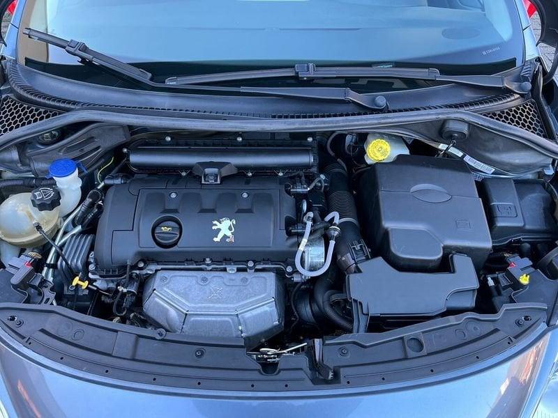 Peugeot 207 1.6 VTi 120CV CC Féline