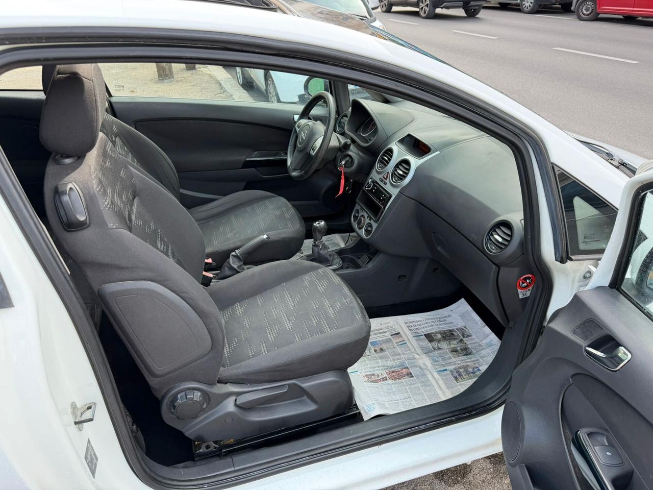 Opel Corsa 1.2 3 porte Elective