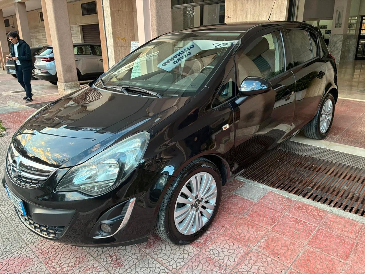 Opel Corsa 1.3CDTI 75CV 5p perfetta-13