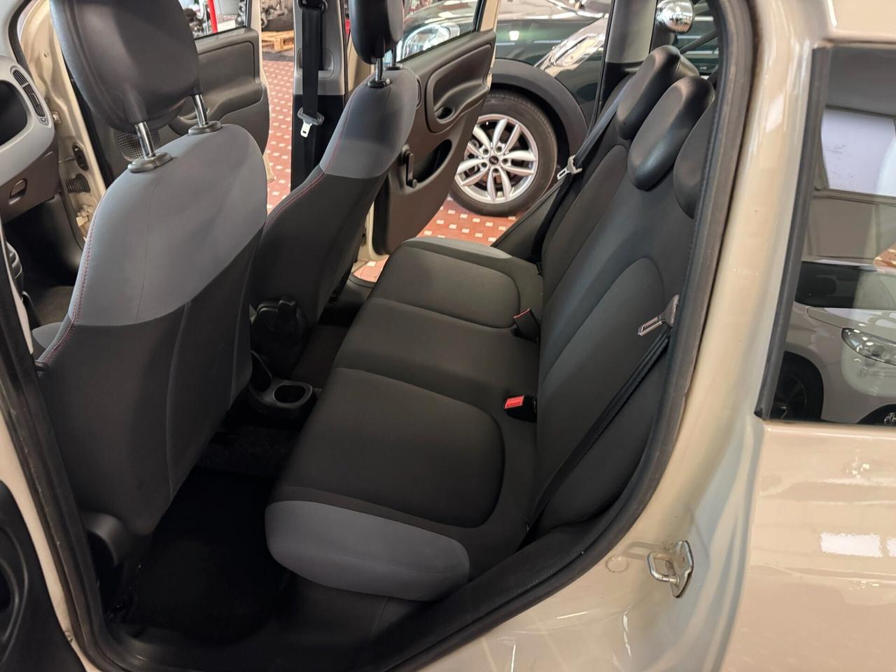 Fiat Panda 1.2 Lounge - UNICO PROPRIETARIO