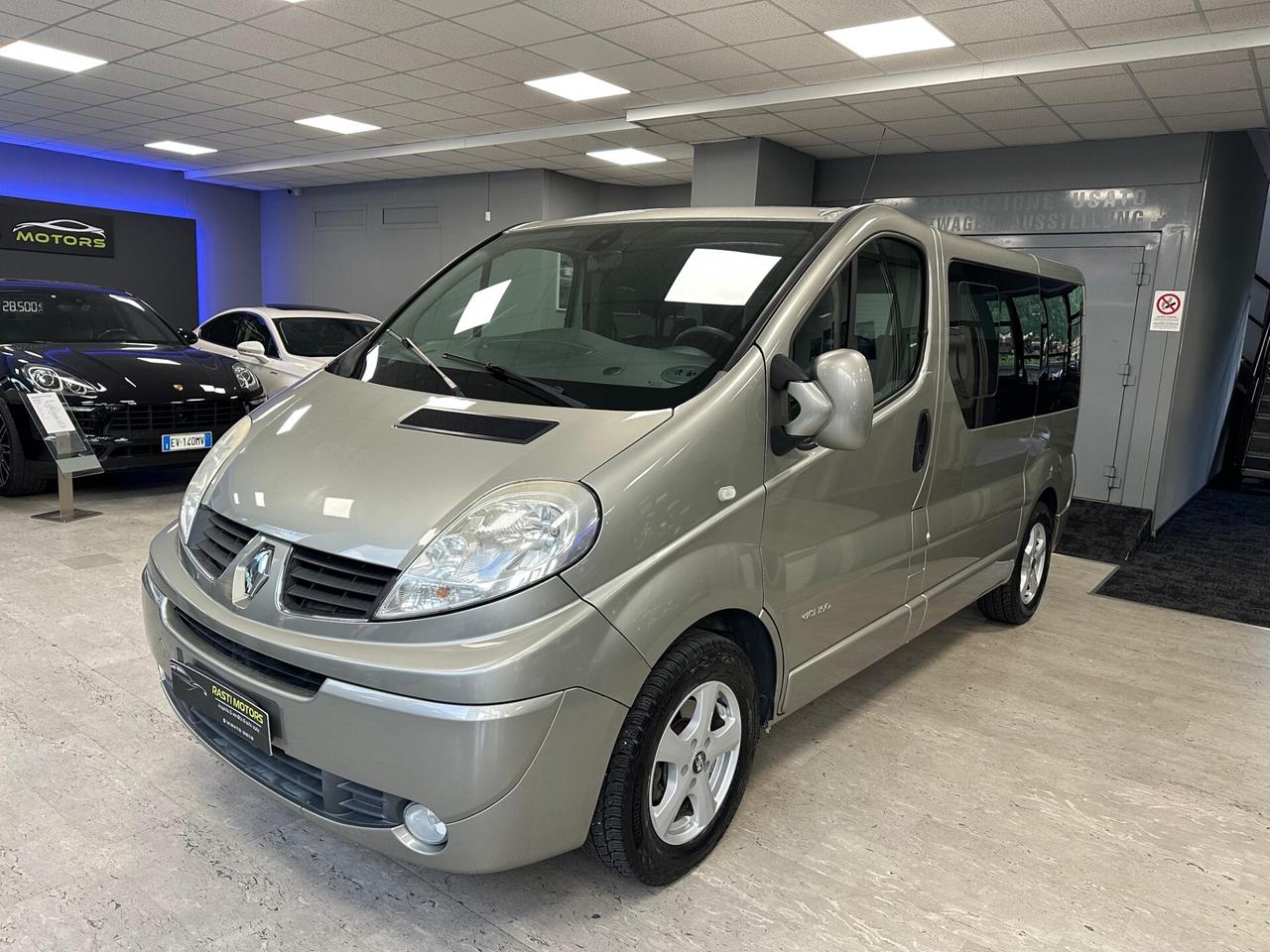 Renault Trafic T29 2.5 dCi/150 PL-TN Passenger Comfort DPF