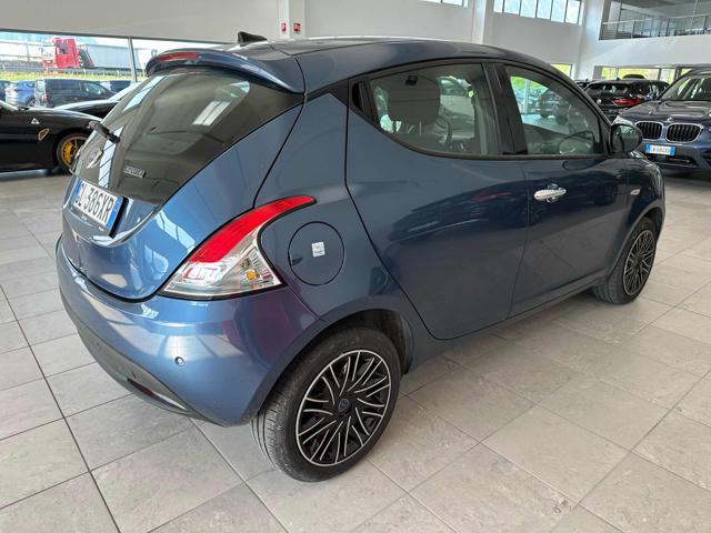 LANCIA Ypsilon 1.0 FireFly 5 porte S&S Hybrid Gold