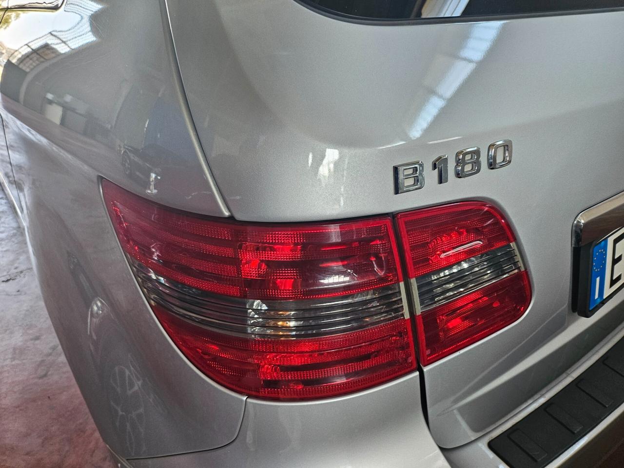 Mercedes-benz B 180 BlueEFFICIENCY Executive