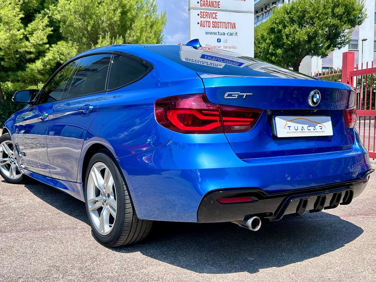 Bmw 318 D Gran Turismo M Sport #12008
