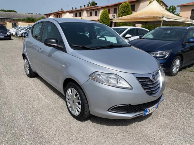 LANCIA Ypsilon 1.2 69 CV 5 porte Silver 5 POSTI - NEOPATENATI