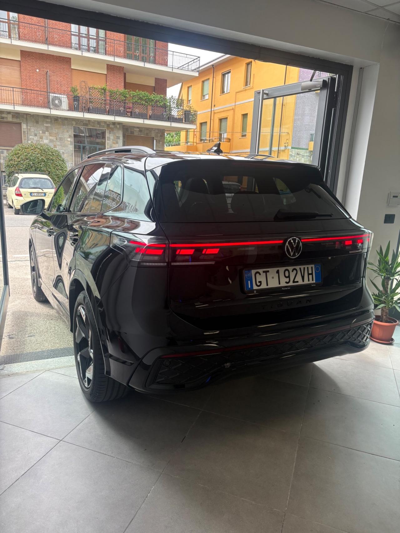 Volkswagen Tiguan 1.5 eTSI 150 CV ACT DSG R-Line