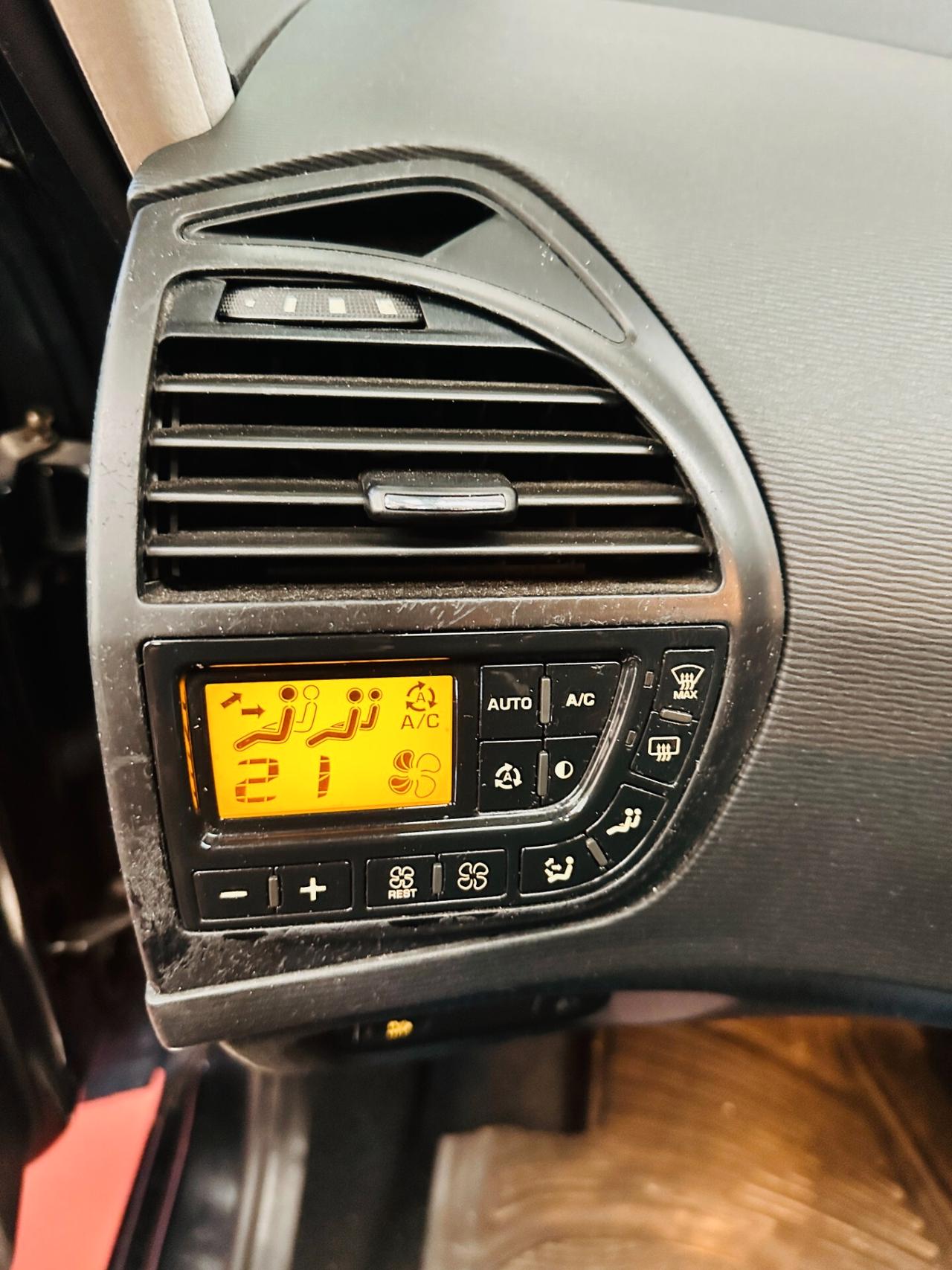 Citroen C4 Grand Picasso 2.0 HDi 138 FAP CMP6 Exclusive
