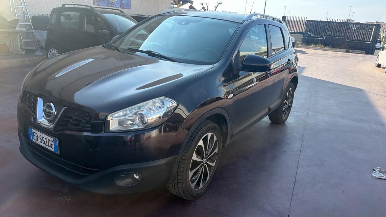 Nissan Qashqai 2.0 dCi DPF 4WD Tekna MOTORE FUSO