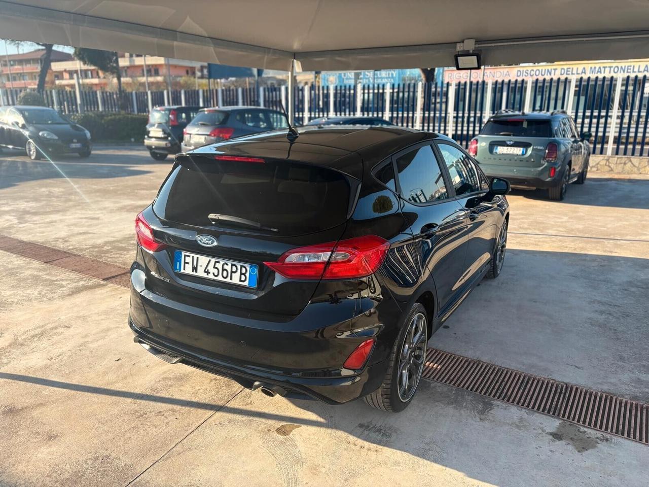 Ford Fiesta 1.0 Ecoboost 100 CV 5 porte ST-Line