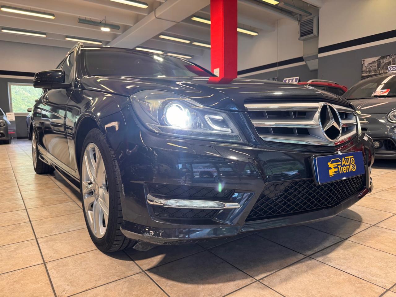 Mercedes-benz C 220 CDI Avantgarde 135.000 KM