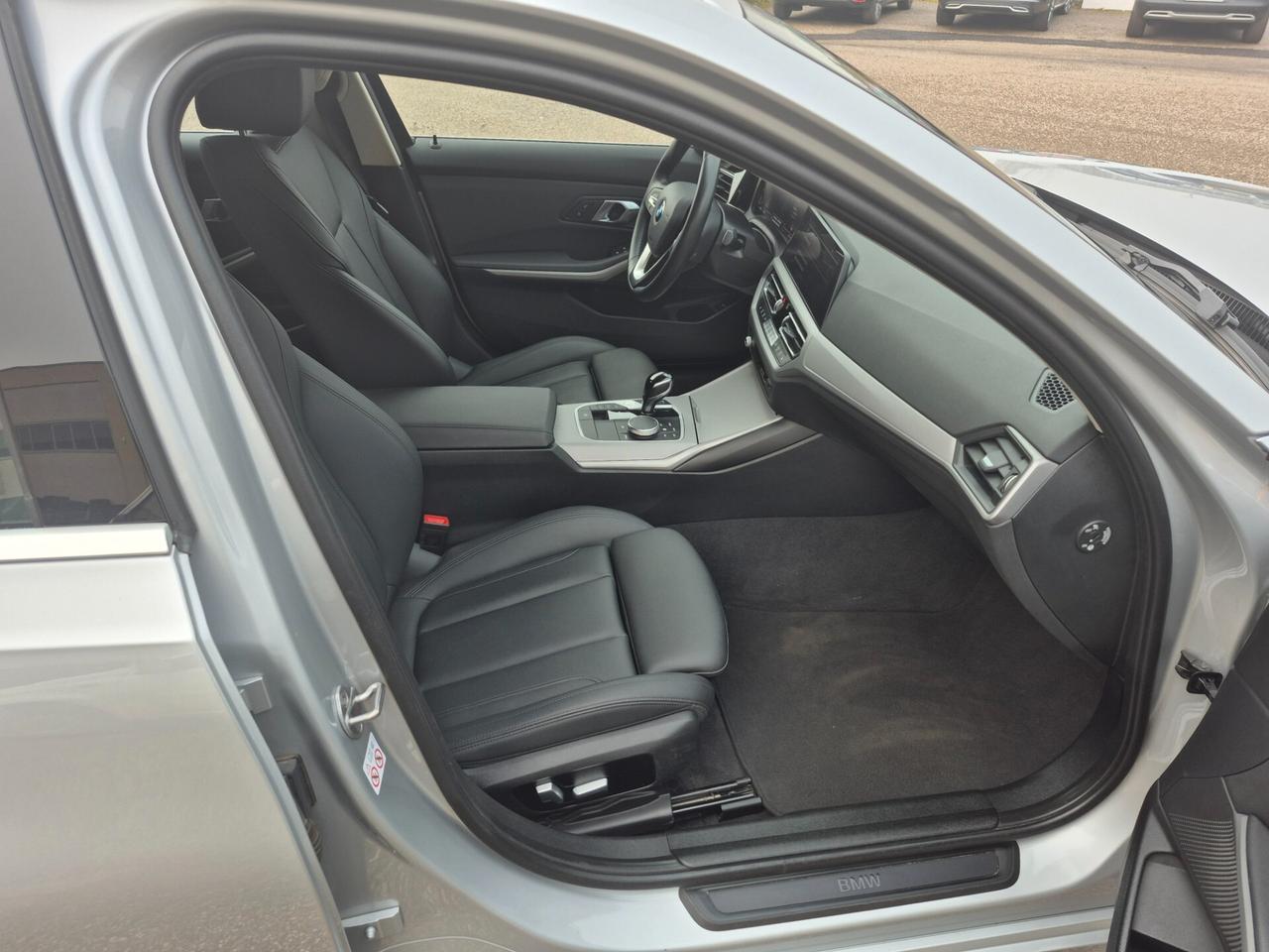 Bmw 320 320d 48V Touring Business Advantage