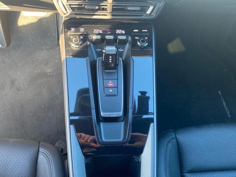 Porsche 911 992 CARRERA 385 CV (992.1)