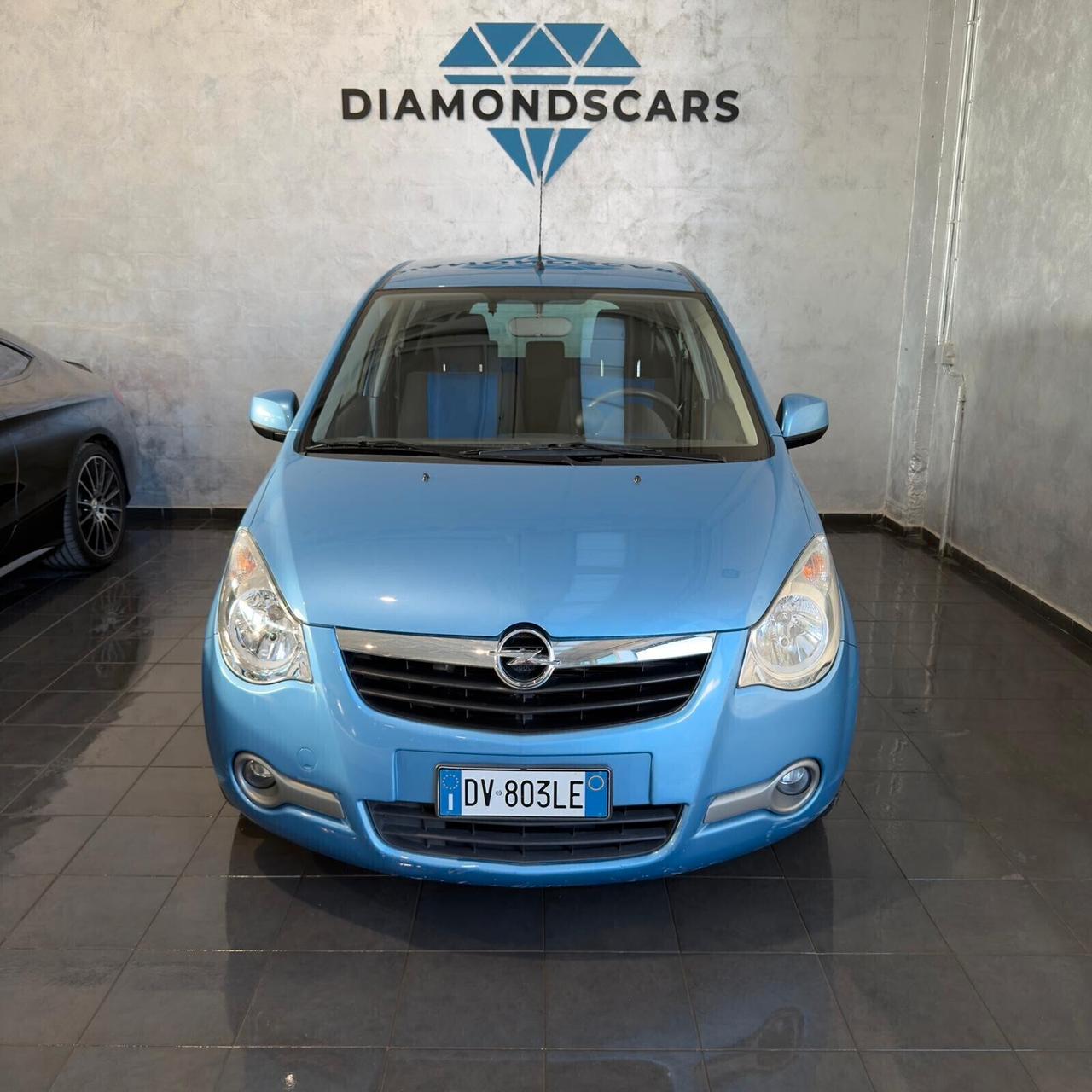 Opel Agila 1.2 16V 86CV automatica NEOPATENTATI