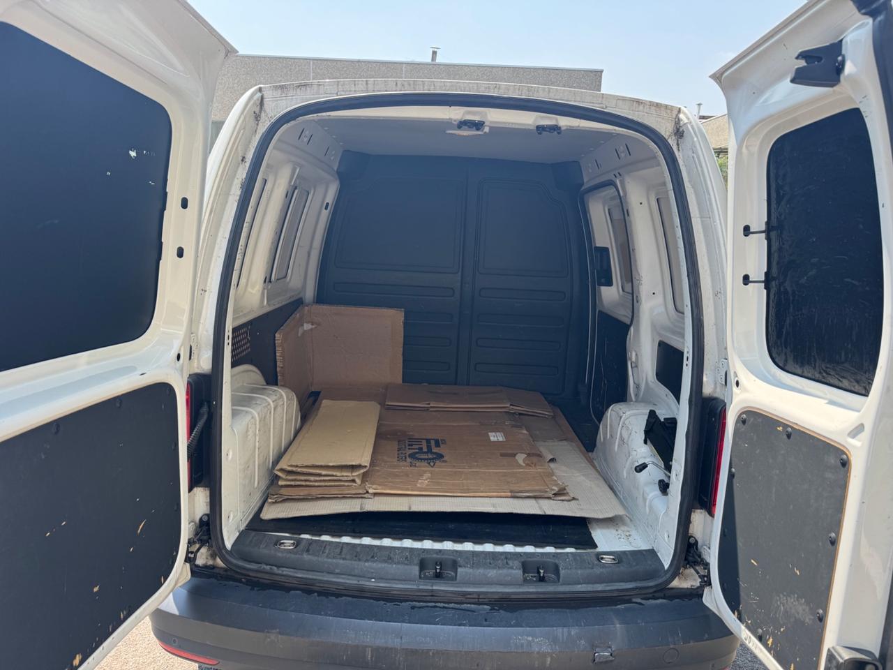 Volkswagen Caddy 2.0 TDI 102 CV Highline
