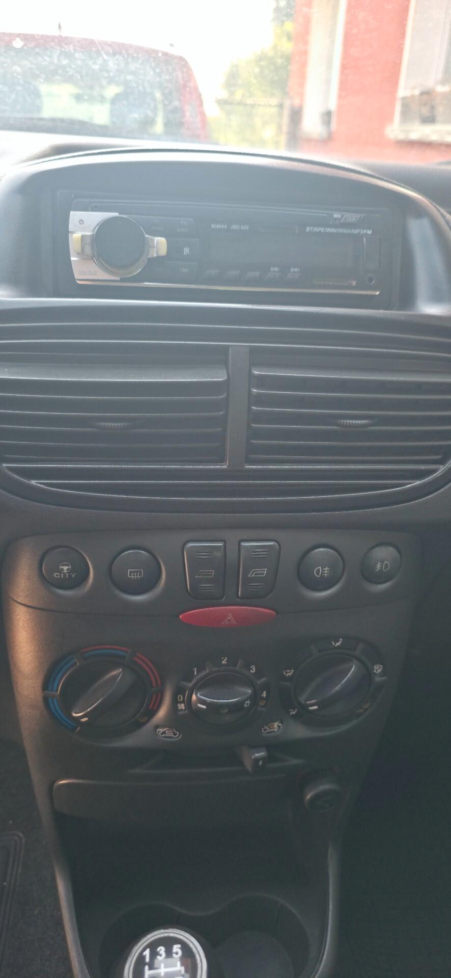 Fiat Punto Classic 1.2 5 porte Dynamic metano nuovo