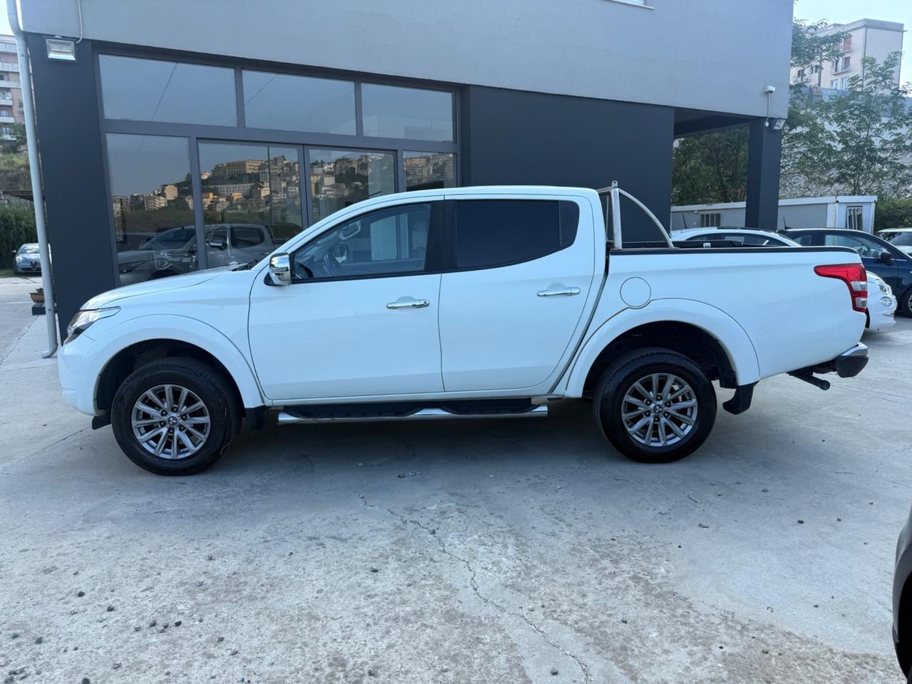 Mitsubishi L200 2.4 DI-D/154CV Double Cab Intense