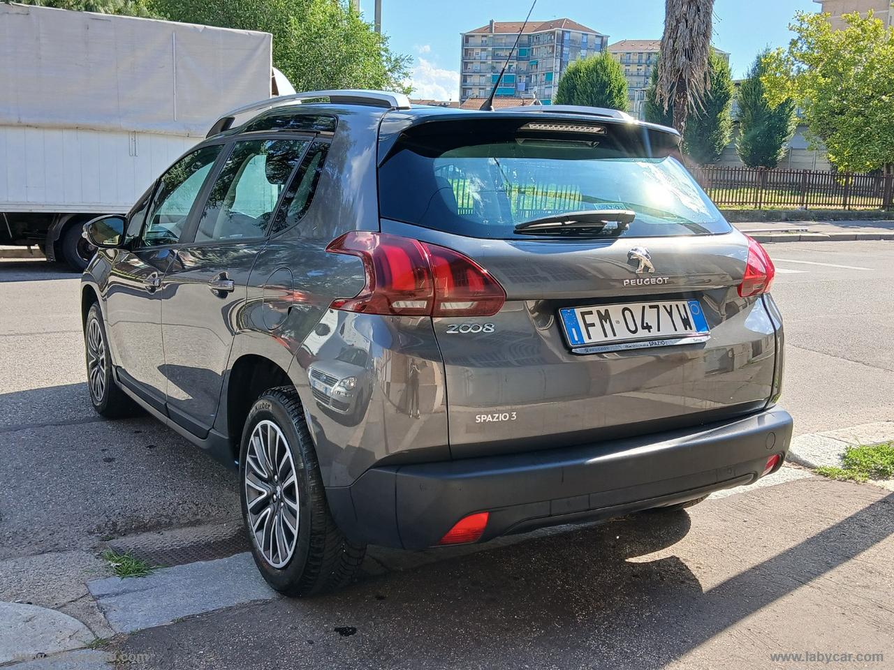 PEUGEOT 2008 PureTech 82 Access