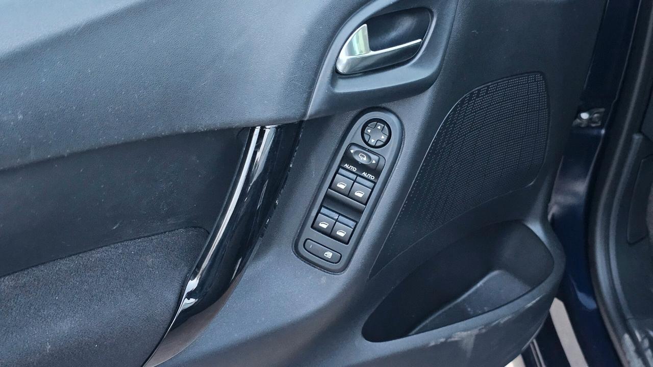 Citroen C3 PureTech 82 MONNA LISA