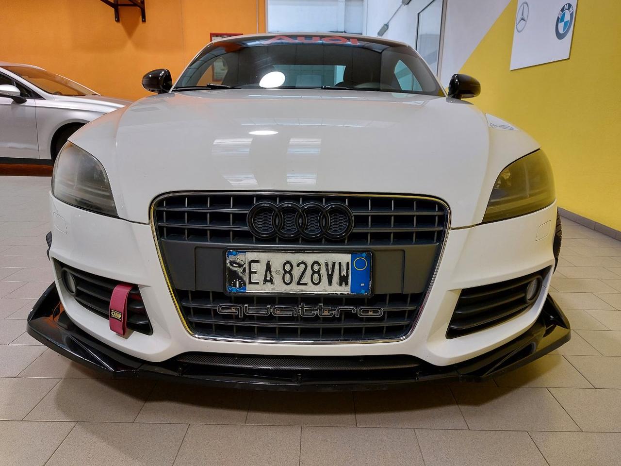 Audi TT Coupe 2.0 tfsi S-LINE