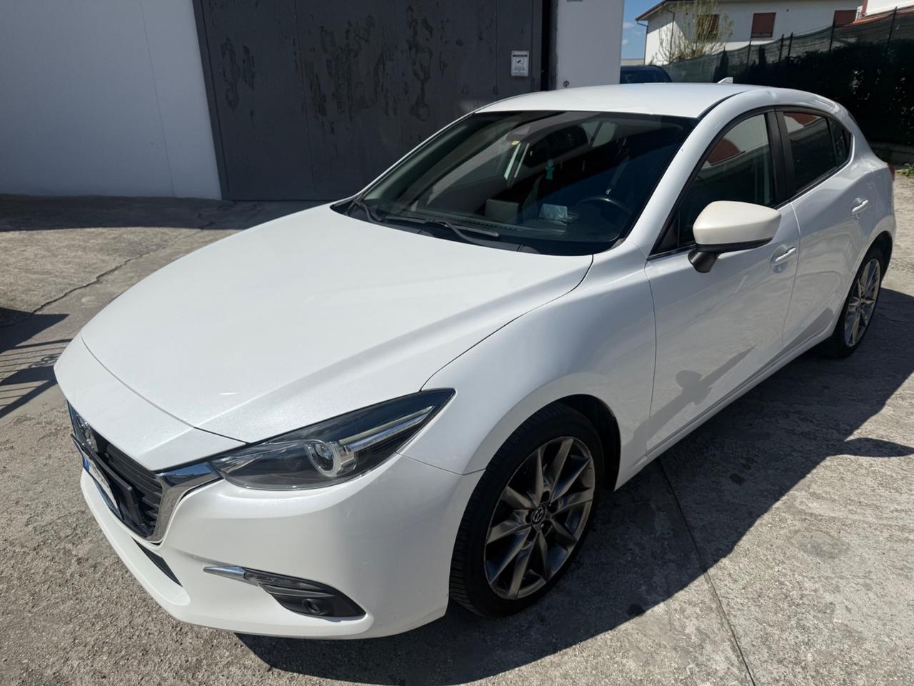Mazda 3 1.5 Skyactiv-Diesel Euro 6B 11/2017 FULL