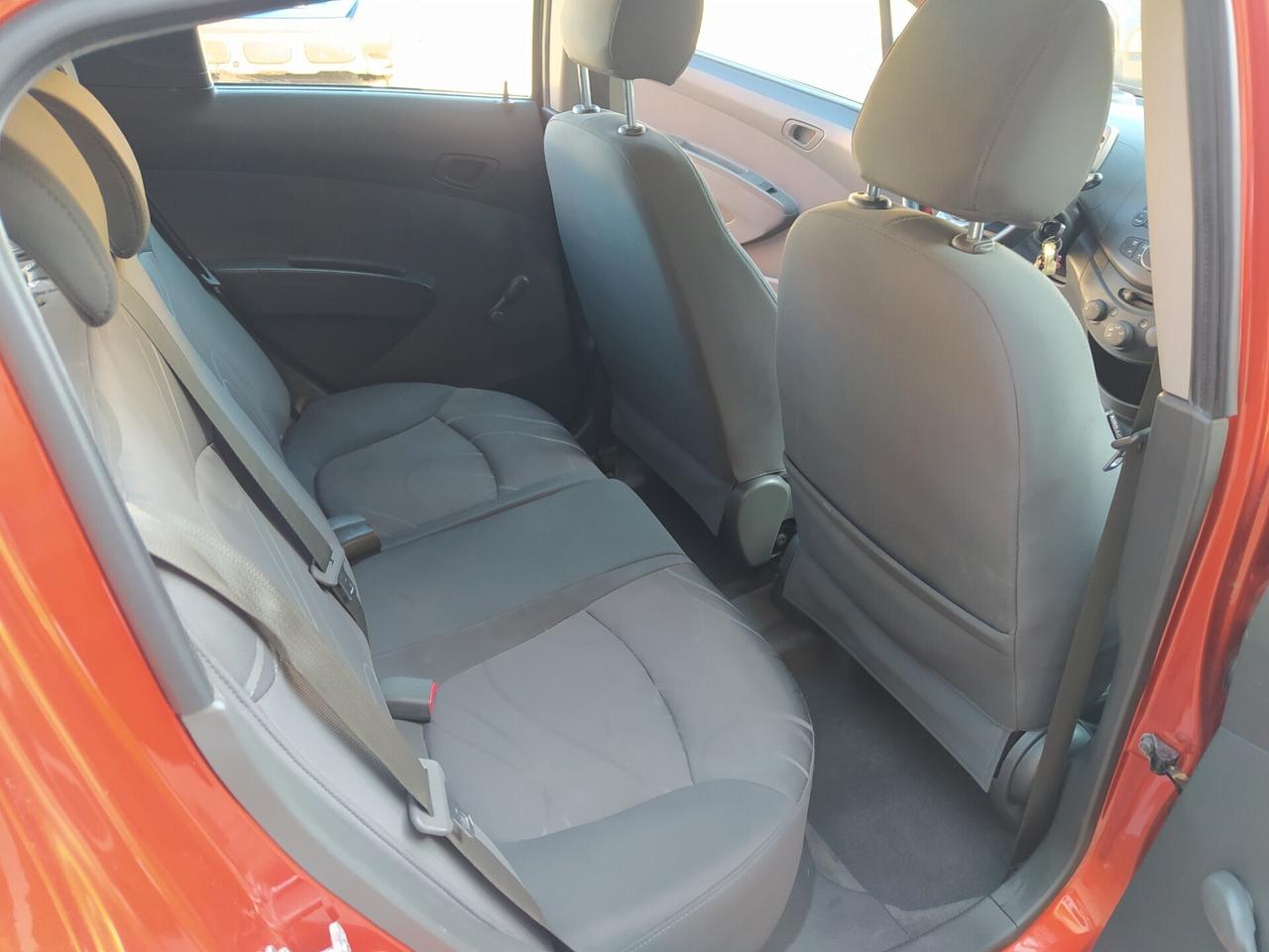 Chevrolet Spark 1.0 5porte Neopatentati