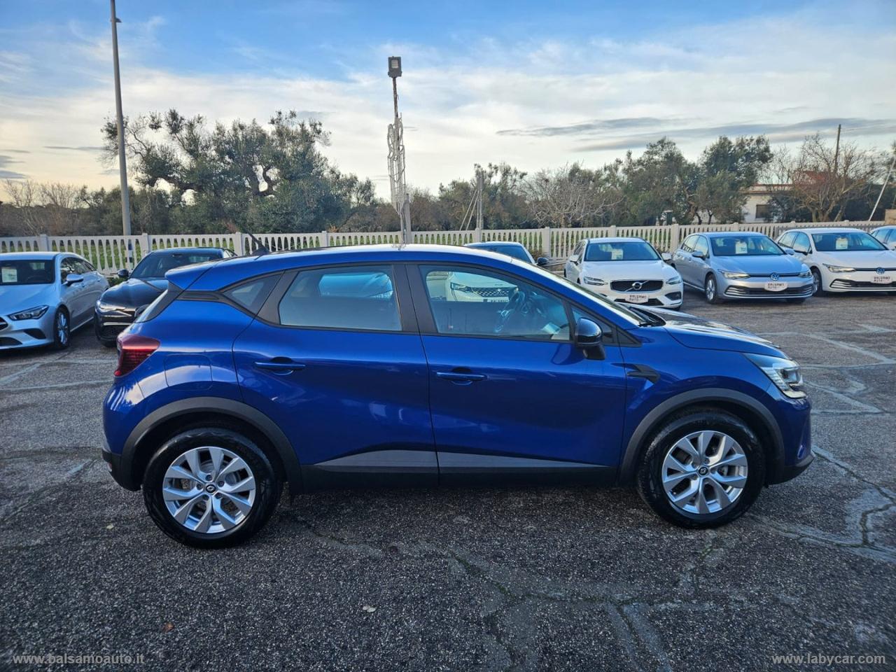 RENAULT Captur TCe 12V 90 CV Intens