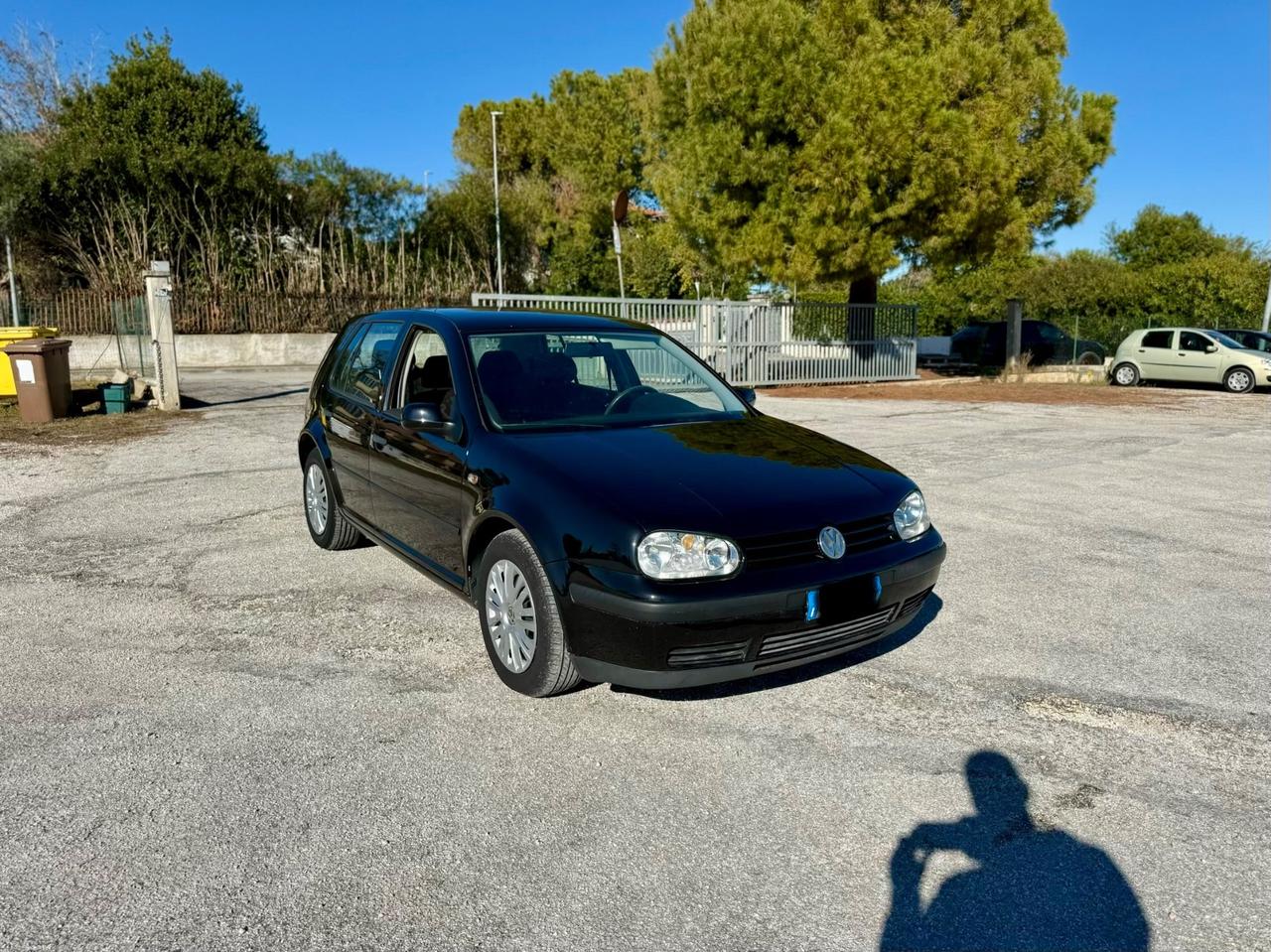 Volkswagen Golf 1.4 Benzina 75cavalli Neopatentati