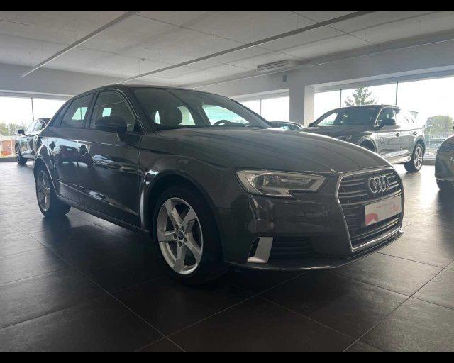 AUDI A3 SPB 1.6 TDI 116 CV S tronic Sport