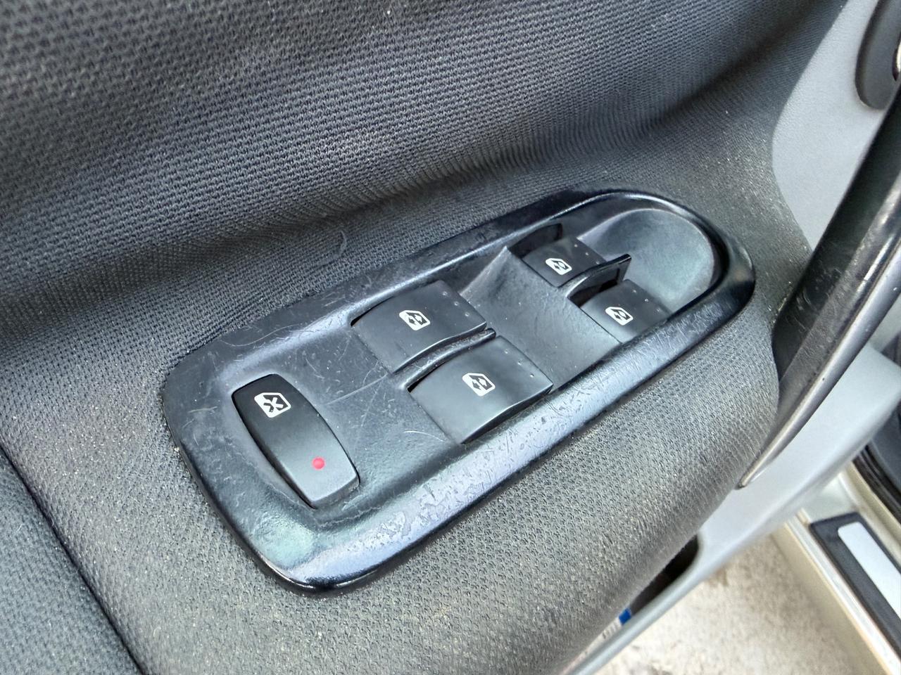 Renault Scénic 1.6 benzina euro4 spaziosa neopatentati