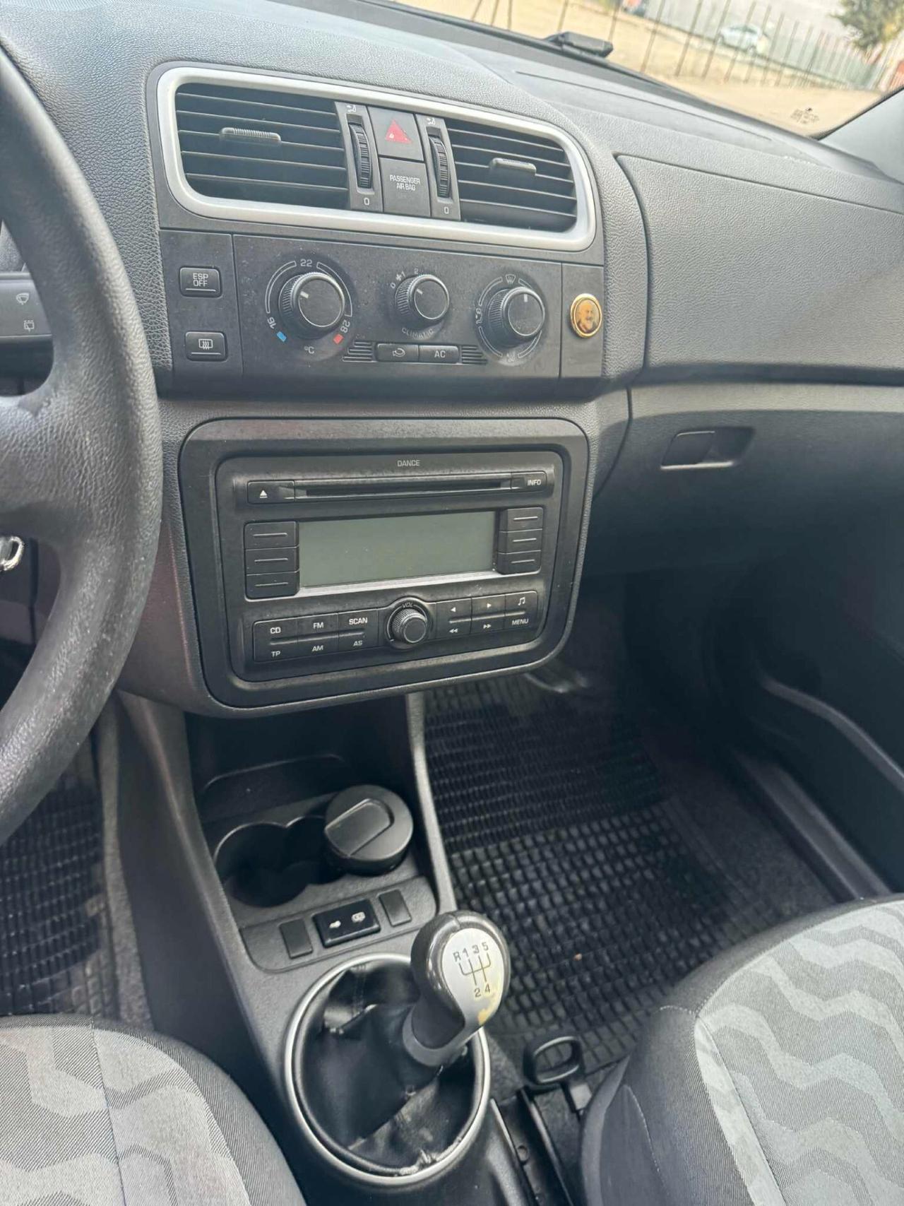 Skoda Fabia Anno 2008 1.2 Benz/Gpl OK NEOPATENTATI