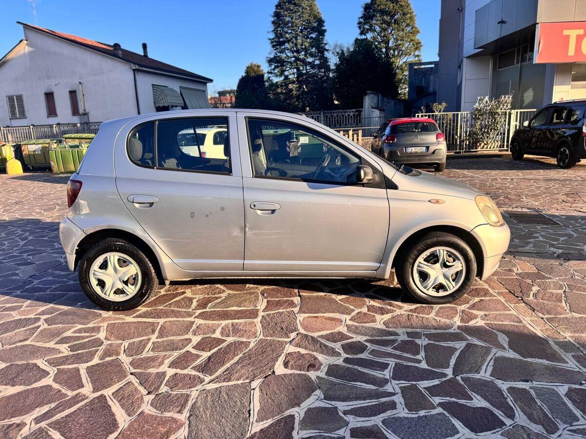 Toyota Yaris 5 Porte 1.3 Luna 5p