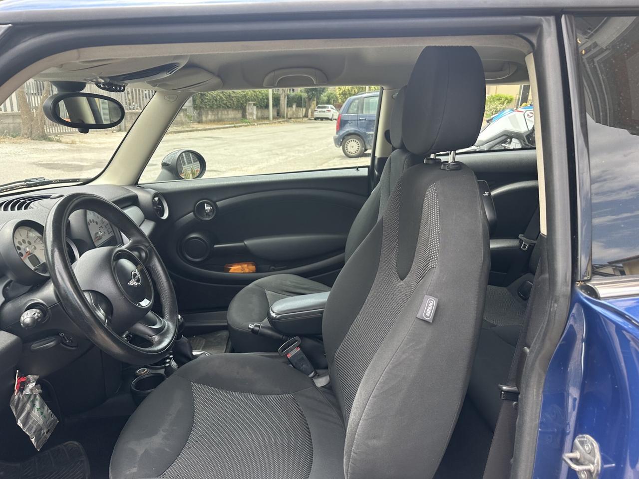 BMW MINI ONE 1.6 Diesel KW66