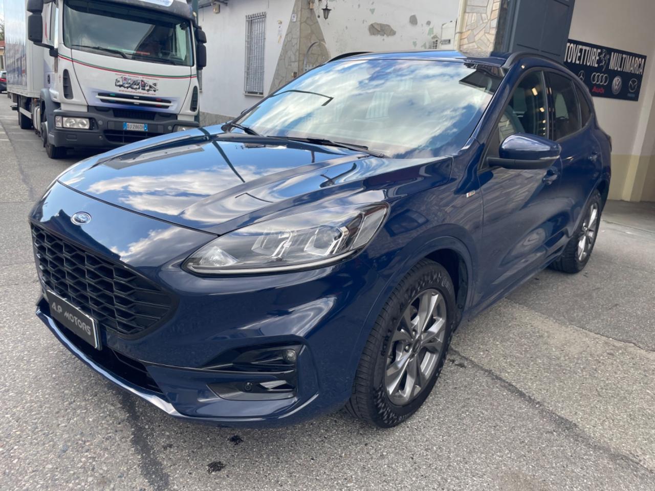Ford Kuga 1.5 EcoBlue 120 CV aut. 2WD ST-Line