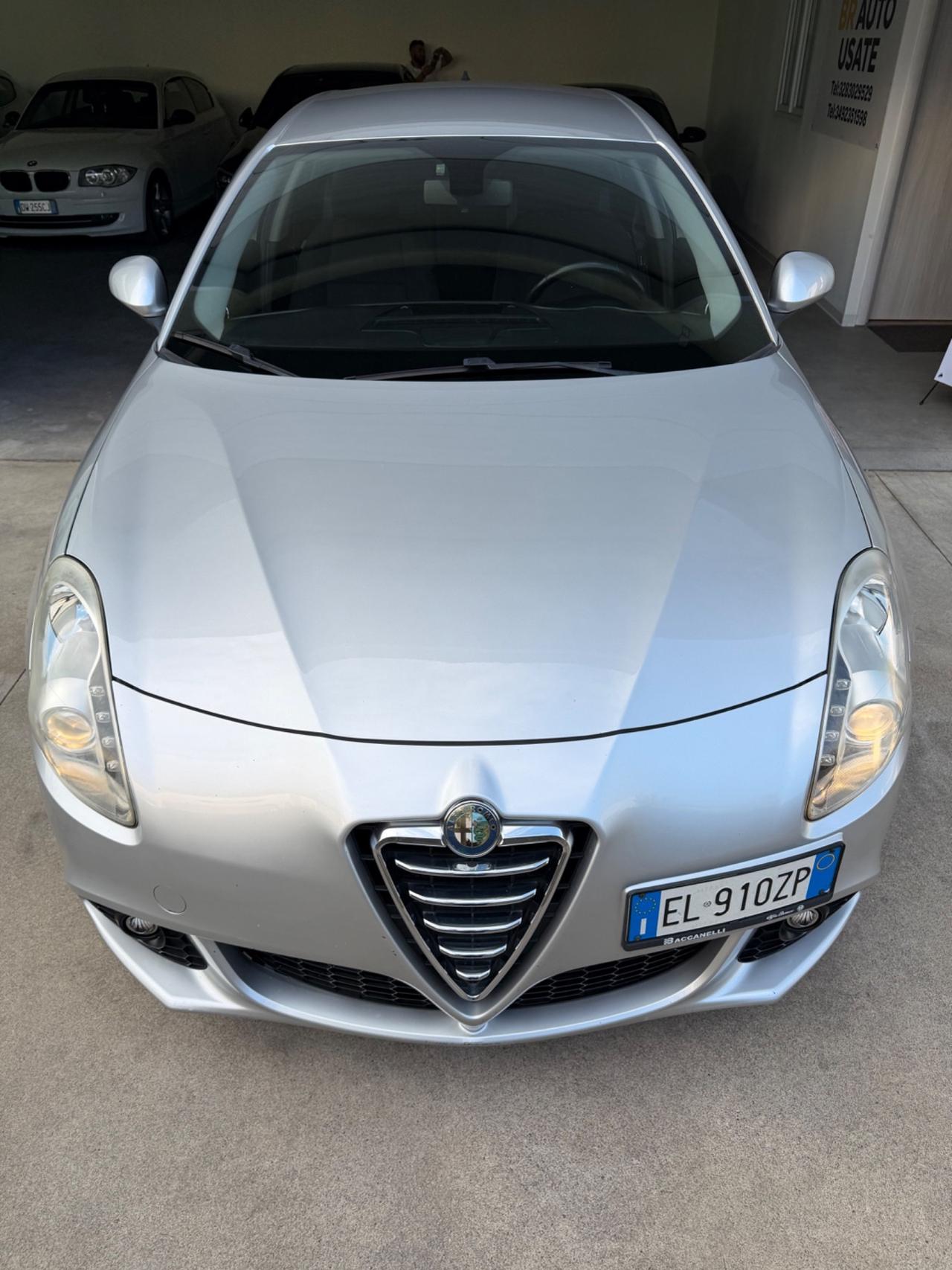 Alfa Romeo Giulietta 1.6 JTDm-2 105 CV Exclusive