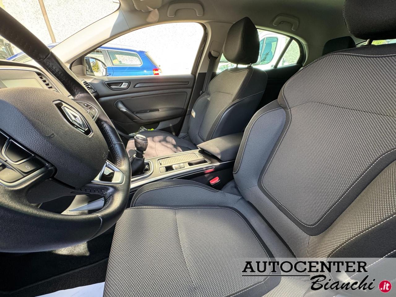 Renault Megane 5 Porte Megane 1.5 blue dci Business 95cv my19