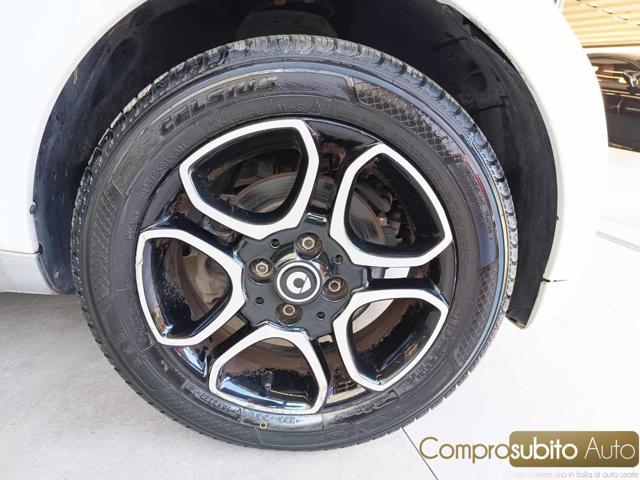 SMART ForTwo 1000 52 kW MHD coupé pure