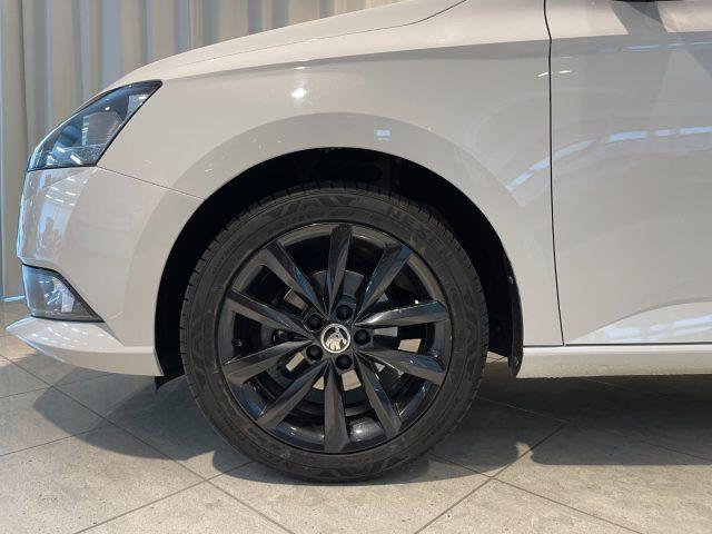 SKODA Fabia 1.0 TSI Twin Color Camera Bluetooth App Connect