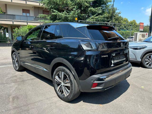 PEUGEOT 3008 PureTech Turbo 130 Allure Pack