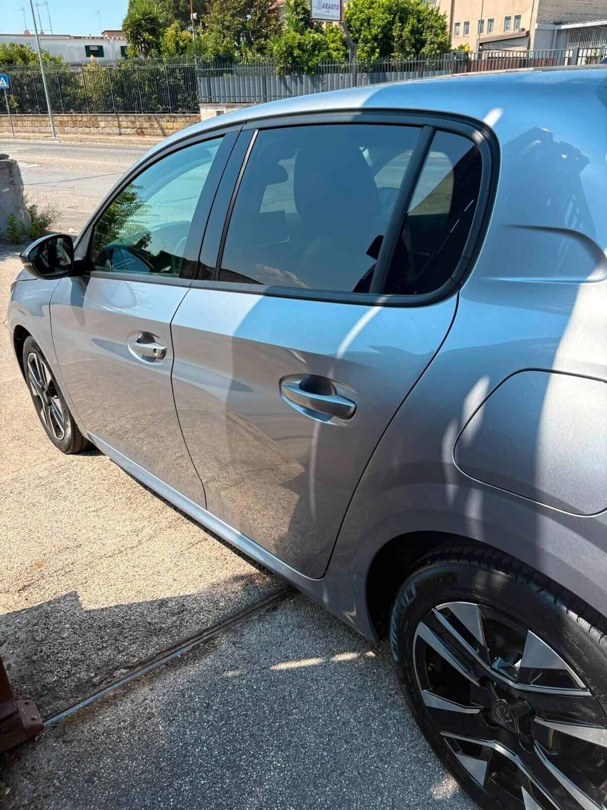 Peugeot 208 PureTech 100 Stop&Start 5 porte Allure