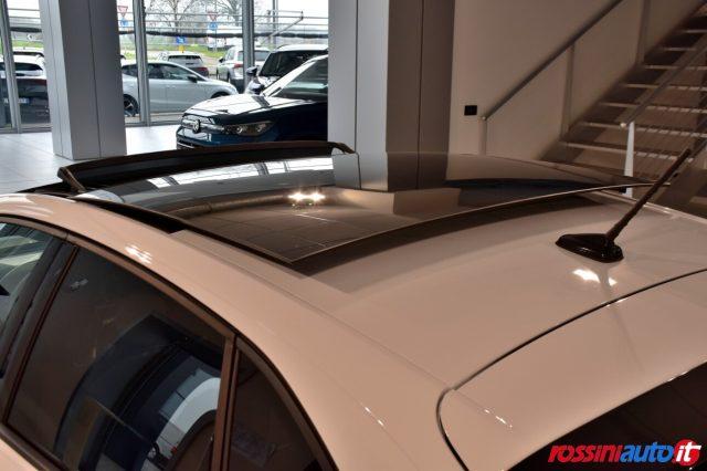 VOLKSWAGEN Taigo 1.0 TSI 116 CV DSG R-LINE + R18 + REARVIEW + TECH