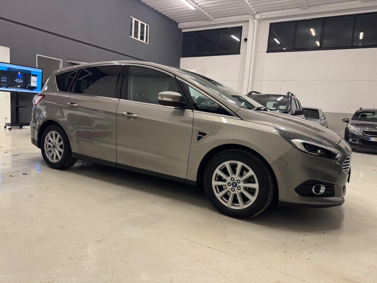 Ford S-Max 2.0 TDCi automatico Titanium
