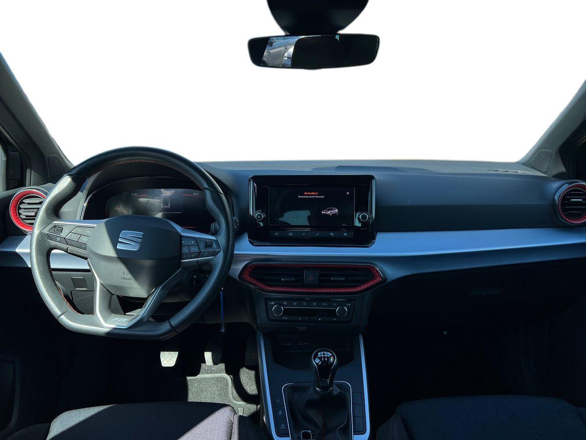 SEAT Arona 2022 - Arona 1.0 ecotsi FR 95cv