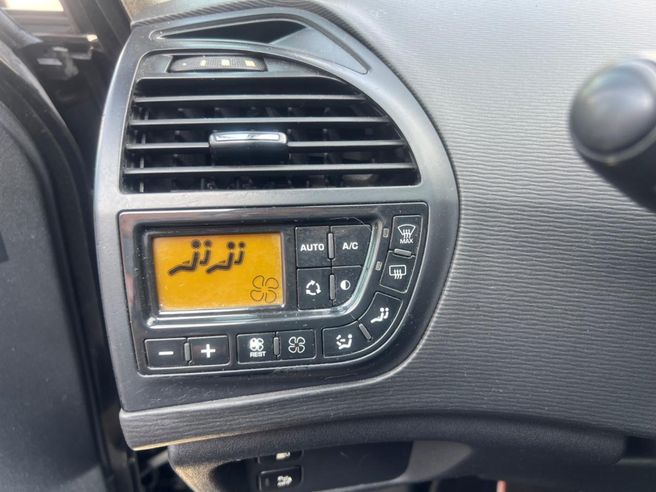 Citroen C4 Picasso 2.0 HDi 160 FAP aut. Exclusive