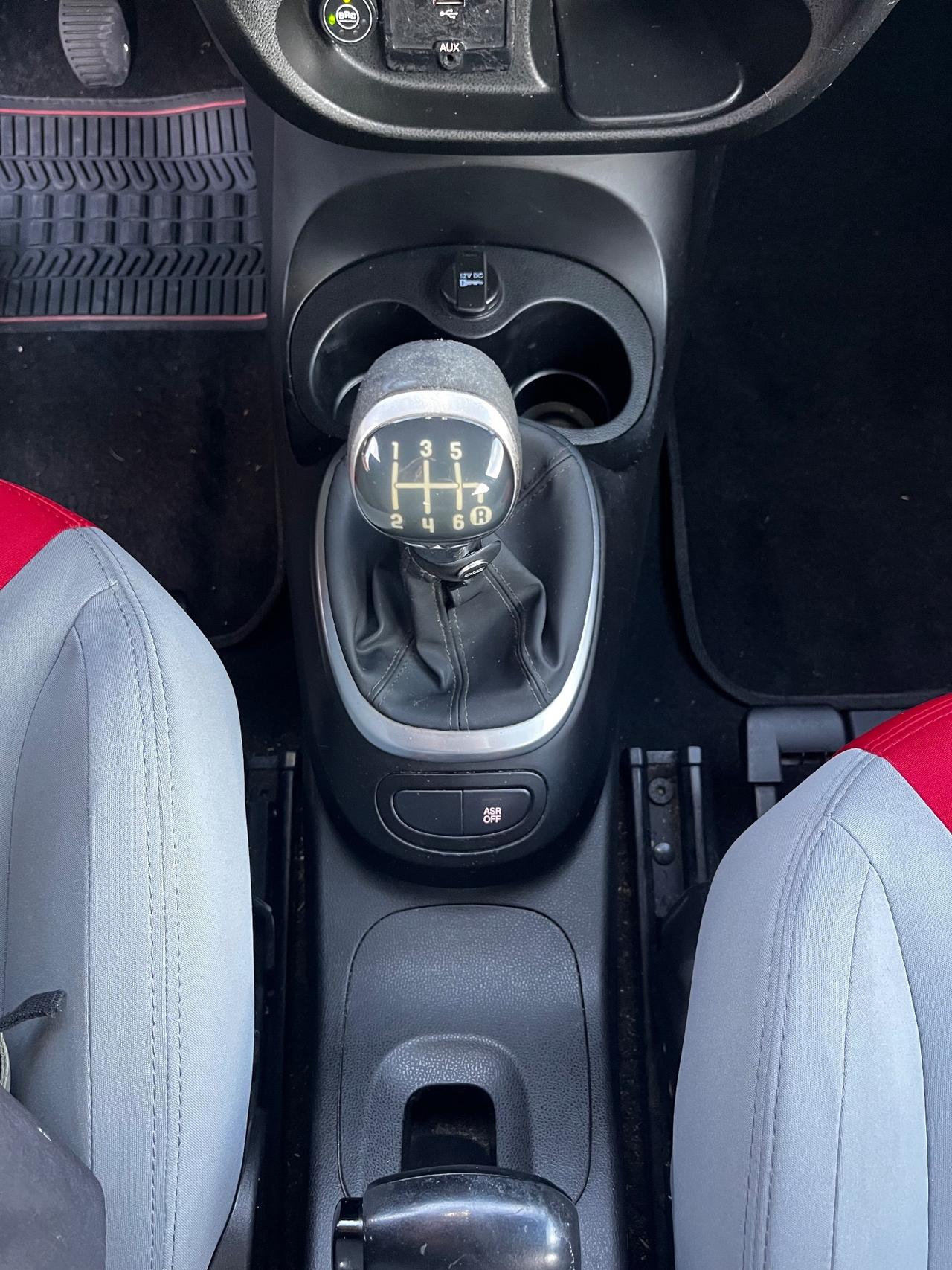 Fiat 500L 1.4 95 CV Lounge GPL