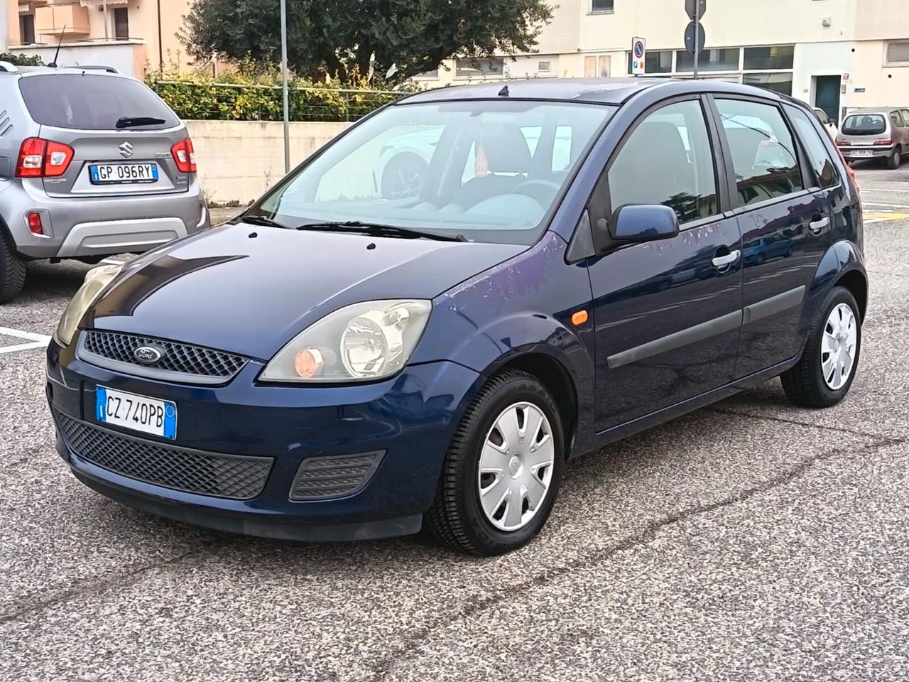 Ford Fiesta 1.2 16V 5p. Ghia NEOPATENTATI KM ORIGINALI EURO4
